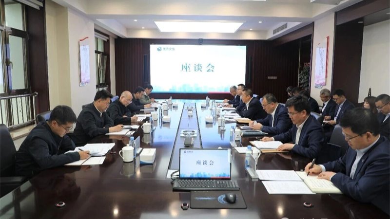 省人大常委会预算工委调研组赴华体会足球_华体会(中国)官网
调研指导工作